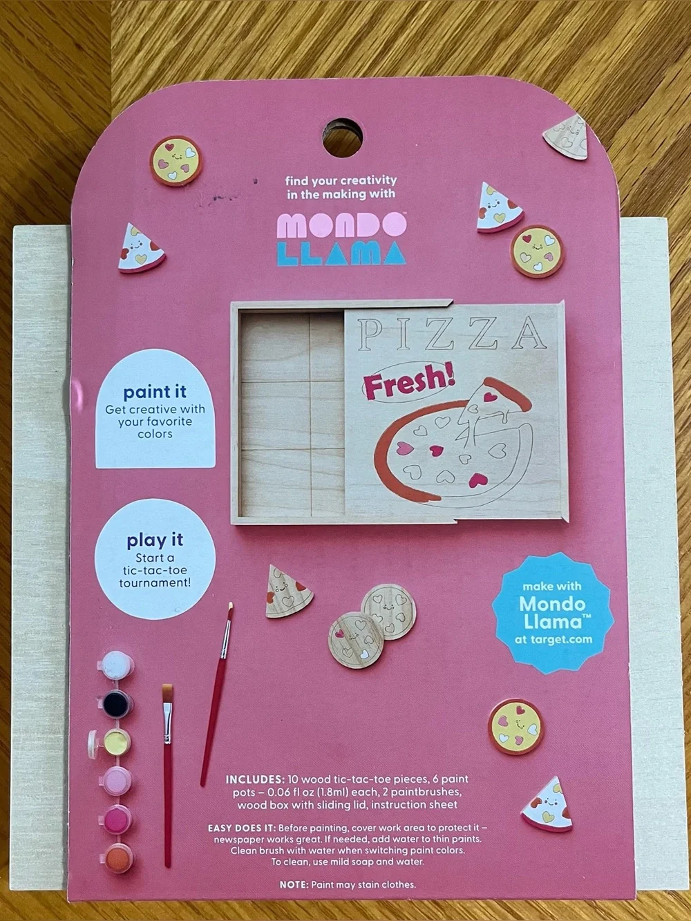 Mondo Llama Paint-Your-Own Pizza Tic-Tac-Toe Kit